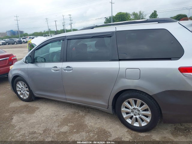 Aukcja sprzedaży 2012 Toyota Sienna Le V6 8 Passenger, vin: 5TDKK3DC7CS210735, numer aukcji: 45402126