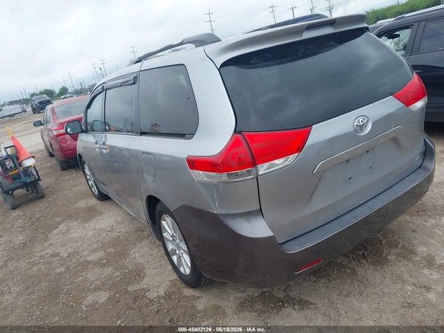 Aukcja sprzedaży 2012 Toyota Sienna Le V6 8 Passenger, vin: 5TDKK3DC7CS210735, numer aukcji: 45402126