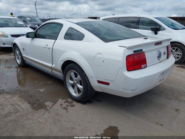 Aukcja sprzedaży 2009 Ford Mustang V6/v6 Premium, vin: 1ZVHT80N395131845, numer aukcji: 45402148