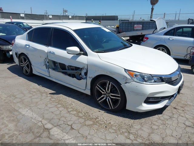 Honda Accord Sport 2017 1HGCR2F53HA195231 головне зображення