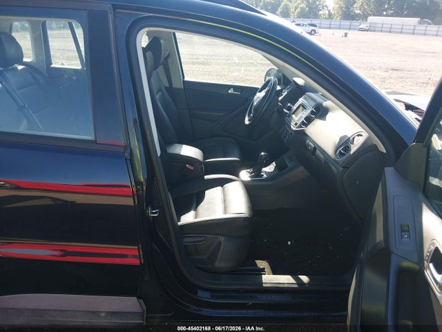 2016 Volkswagen Tiguan S მანქანა იყიდება აუქციონზე, vin: WVGAV7AX6GW531099, აუქციონის ნომერი: 45402168