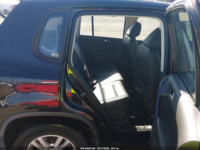 2016 Volkswagen Tiguan S მანქანა იყიდება აუქციონზე, vin: WVGAV7AX6GW531099, აუქციონის ნომერი: 45402168