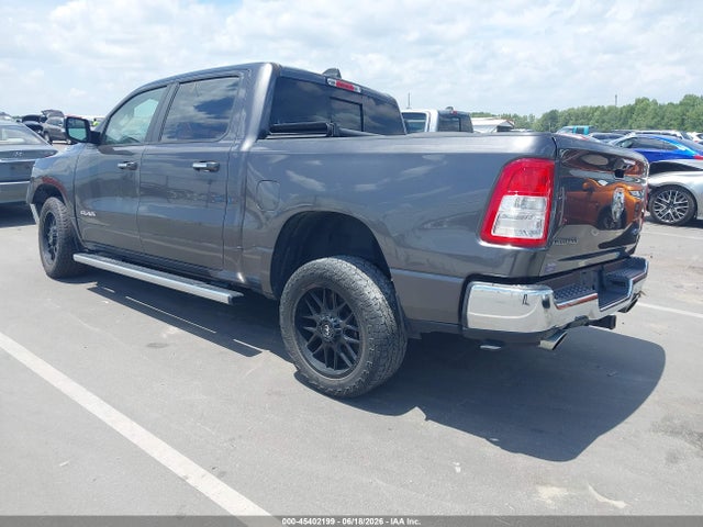 2020 Ram 1500 Big Horn  4x4 5'7 Box მანქანა იყიდება აუქციონზე, vin: 1C6SRFFT3LN264296, აუქციონის ნომერი: 45402199