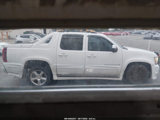 2008 Chevrolet Avalanche 1500 Lt მანქანა იყიდება აუქციონზე, vin: 3GNFK12378G189214, აუქციონის ნომერი: 45402237
