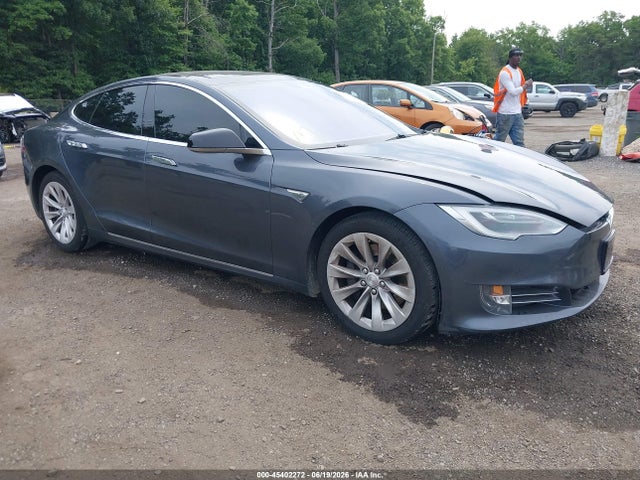 Продажа на аукционе авто 2016 Tesla Model S 60d/70d/75d/85d/90d, vin: 5YJSA1E23GF145311, номер лота: 45402272
