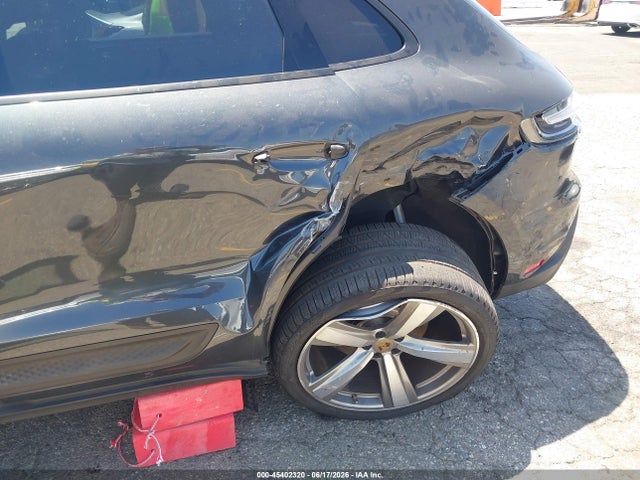 Porsche Macan T 2023 WP1AA2A56PLB01039 Image 6