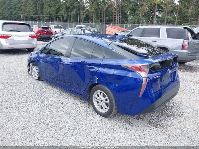 Toyota Prius Two 2016 JTDKBRFU6G3520634 Image 3