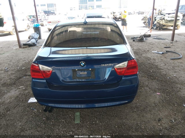 Продажа на аукционе авто 2007 Bmw 328i, vin: WBAVA33517KX76645, номер лота: 45402333