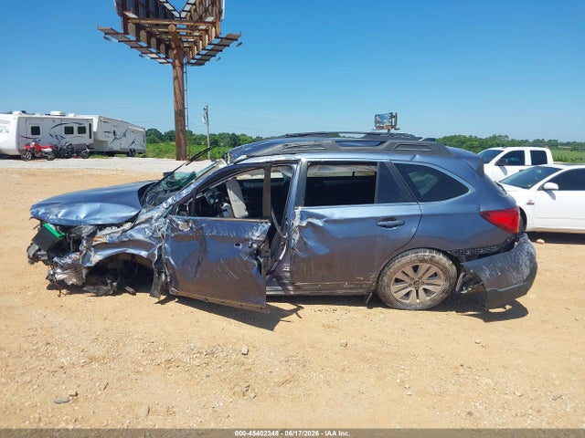 Subaru Outback 2.5i Premium 2018 4S4BSAFC1J3320952 Image 14