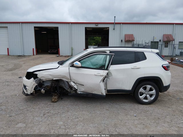 Продажа на аукционе авто 2021 Jeep Compass Latitude Fwd, vin: 3C4NJCBB8MT592193, номер лота: 45402360