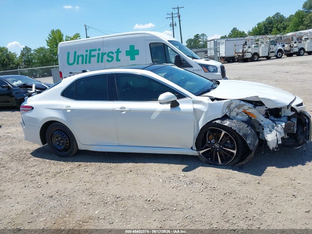 4T1B61HK6KU725547 Toyota CAMRY XSE