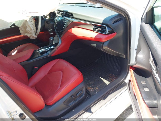 4T1B61HK6KU725547 Toyota CAMRY XSE