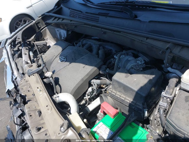 5TDZZRFH5JS289079 Toyota Highlander Le Plus
