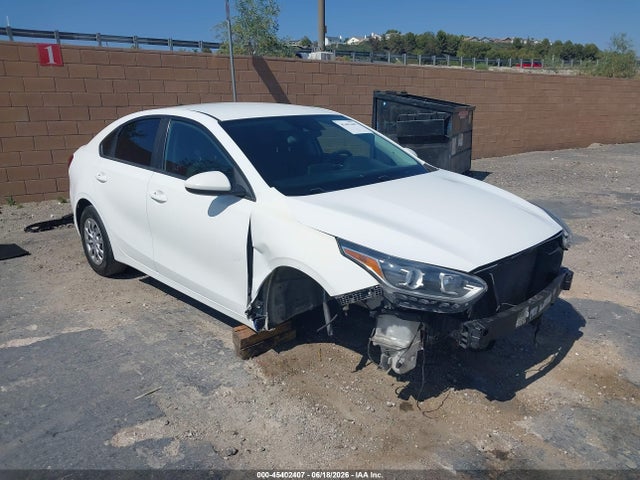 KIA Forte Lxs 2021 3KPF24AD0ME354742 Image 1