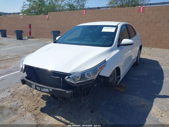 KIA Forte Lxs 2021 3KPF24AD0ME354742 Image 2