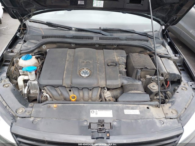 2012 Volkswagen Jetta 2.5l Se მანქანა იყიდება აუქციონზე, vin: 3VWDP7AJ3CM131824, აუქციონის ნომერი: 45402420