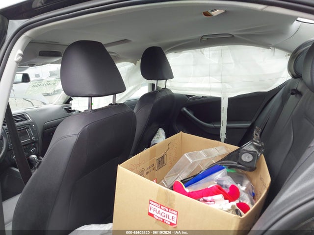 2012 Volkswagen Jetta 2.5l Se მანქანა იყიდება აუქციონზე, vin: 3VWDP7AJ3CM131824, აუქციონის ნომერი: 45402420