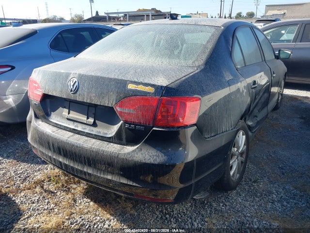 2012 Volkswagen Jetta 2.5l Se მანქანა იყიდება აუქციონზე, vin: 3VWDP7AJ3CM131824, აუქციონის ნომერი: 45402420