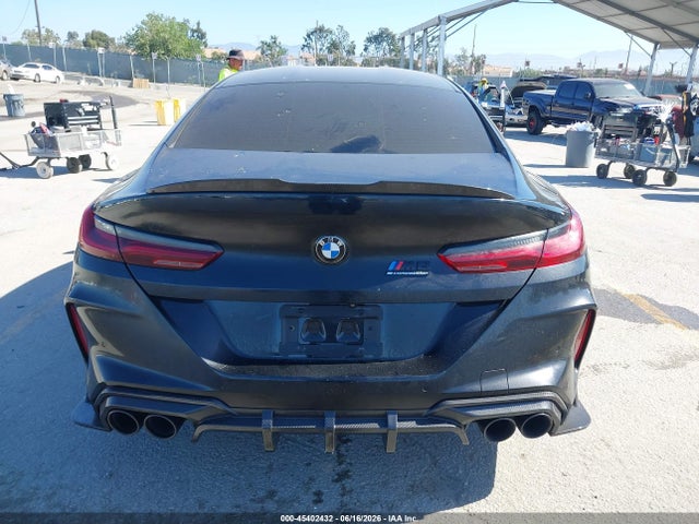 BMW M8 Coupe 2022 WBSGV0C03NCH33883 Image 16