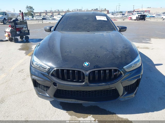 BMW M8 Coupe 2022 WBSGV0C03NCH33883 Image 6
