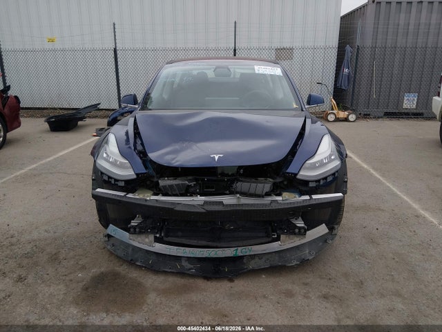 Продаж на аукціоні авто 2018 Tesla Model 3 Long Range/mid Range, vin: 5YJ3E1EA8JF009036, номер лоту: 45402434