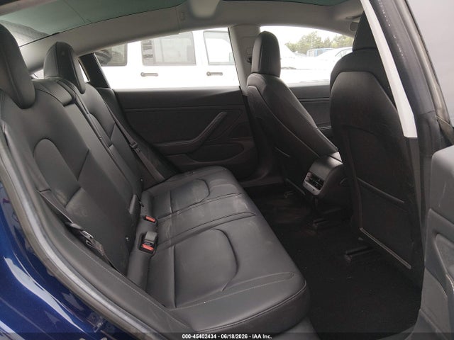 Продаж на аукціоні авто 2018 Tesla Model 3 Long Range/mid Range, vin: 5YJ3E1EA8JF009036, номер лоту: 45402434
