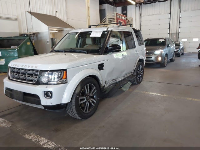 Land Rover LR4 2016 SALAK2V61GA810659 Image 2