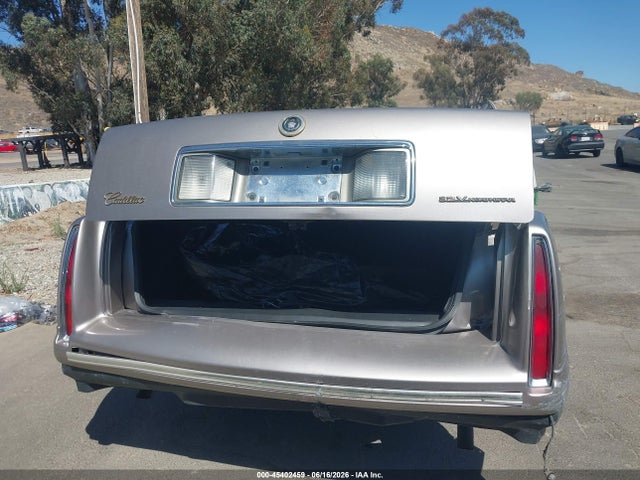 1997 Cadillac Deville Standard მანქანა იყიდება აუქციონზე, vin: 1G6KD54Y5VU253246, აუქციონის ნომერი: 45402459