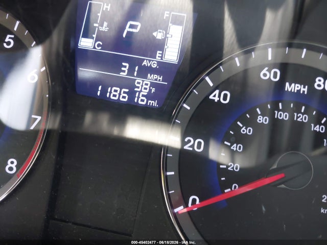 45402477 :رقم المزاد ، KMHCT4AE3FU795046 vin ، 2015 Hyundai Accent Gls مزاد بيع