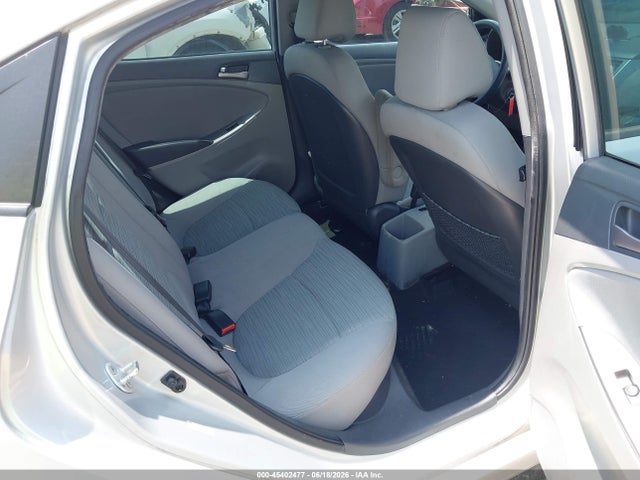 45402477 :رقم المزاد ، KMHCT4AE3FU795046 vin ، 2015 Hyundai Accent Gls مزاد بيع