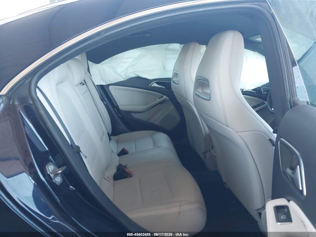 Mercedes-Benz CLA 250 2018 WDDSJ4EB8JN690629 Image 8