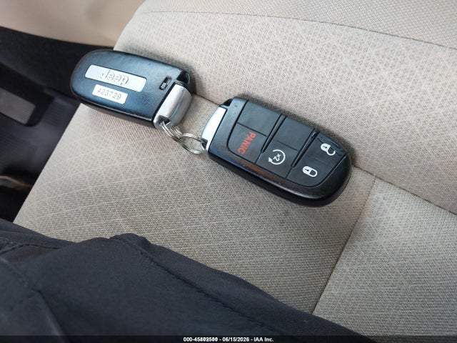 Jeep Grand Cherokee Laredo E 4x4 2019 1C4RJFAG2KC837028 Image 11