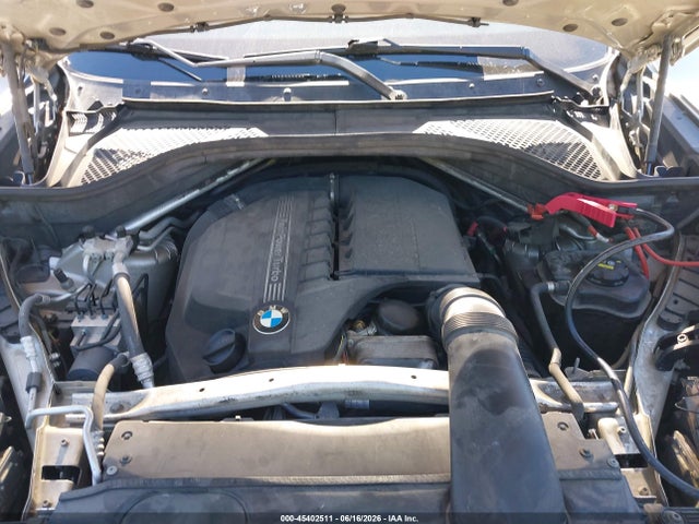 2015 Bmw X5 Xdrive35i მანქანა იყიდება აუქციონზე, vin: 5UXKR0C51F0K60856, აუქციონის ნომერი: 45402511