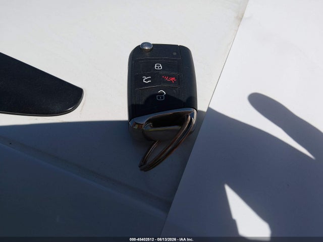 2021 Volkswagen Tiguan მანქანა იყიდება აუქციონზე, vin: 3VV3B7AX2MM045330, აუქციონის ნომერი: 45402512