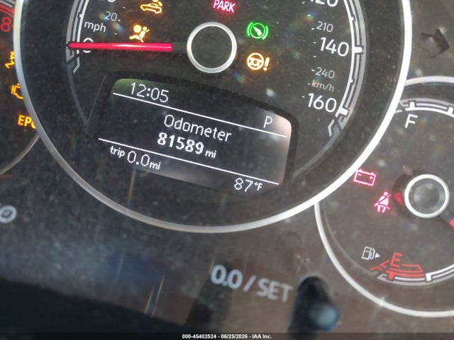 Продажа на аукционе авто 2018 Volkswagen Beetle 2.0t Coast/2.0t S/2.0t Se, vin: 3VW5DAATXJM506830, номер лота: 45402524