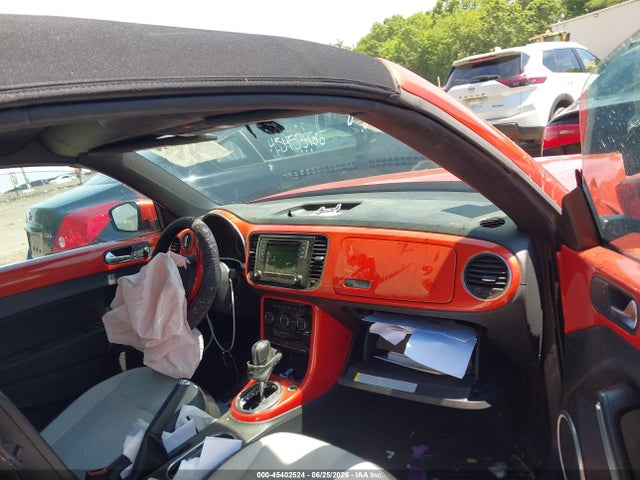 Продажа на аукционе авто 2018 Volkswagen Beetle 2.0t Coast/2.0t S/2.0t Se, vin: 3VW5DAATXJM506830, номер лота: 45402524