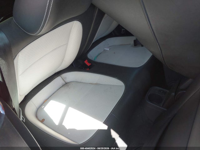Продажа на аукционе авто 2018 Volkswagen Beetle 2.0t Coast/2.0t S/2.0t Se, vin: 3VW5DAATXJM506830, номер лота: 45402524