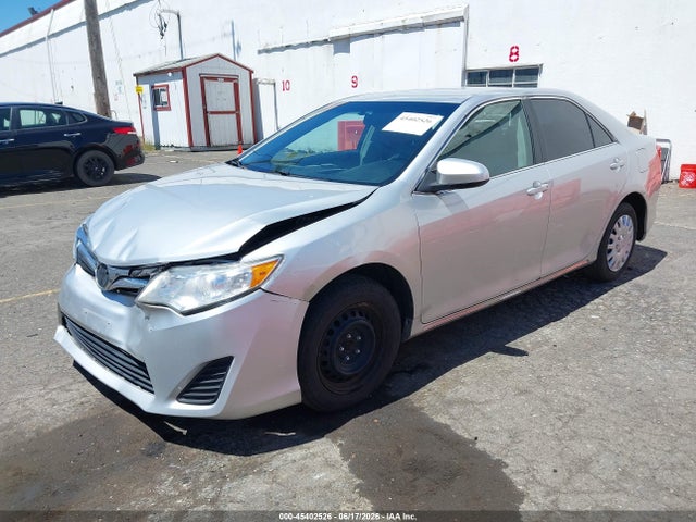 Toyota CAMRY LE 2014 4T1BF1FK0EU796542 Image 2