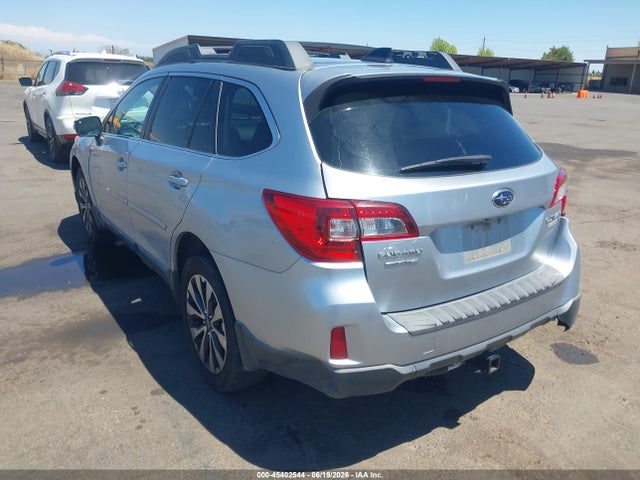 Subaru Outback 2.5i Limited 2016 4S4BSANC6G3335196 Image 3