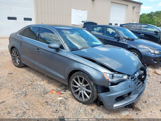 2015 Audi A3 1.8t Premium მანქანა იყიდება აუქციონზე, vin: WAUACGFF9F1002412, აუქციონის ნომერი: 45402583