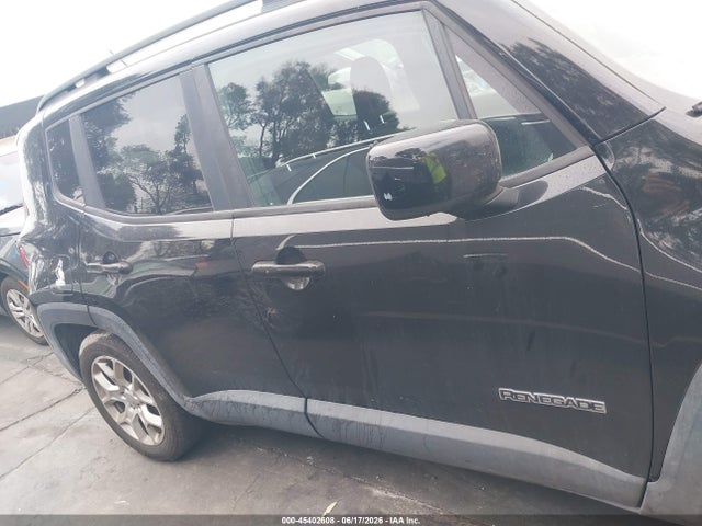 Продаж на аукціоні авто 2017 Jeep Renegade Latitude Fwd, vin: ZACCJABBXHPF00154, номер лоту: 45402608