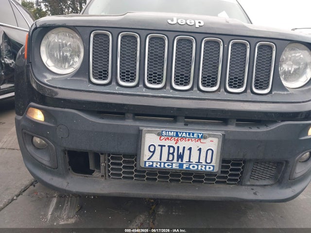 Продаж на аукціоні авто 2017 Jeep Renegade Latitude Fwd, vin: ZACCJABBXHPF00154, номер лоту: 45402608