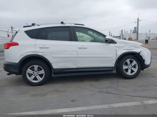 Toyota Rav4 Xle 2014 JTMWFREV8EJ020225 Image 13