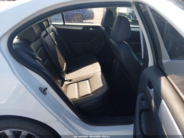 Продажа на аукционе авто 2014 Volkswagen Jetta 1.8t Se, vin: 3VWD17AJ5EM266114, номер лота: 45402655