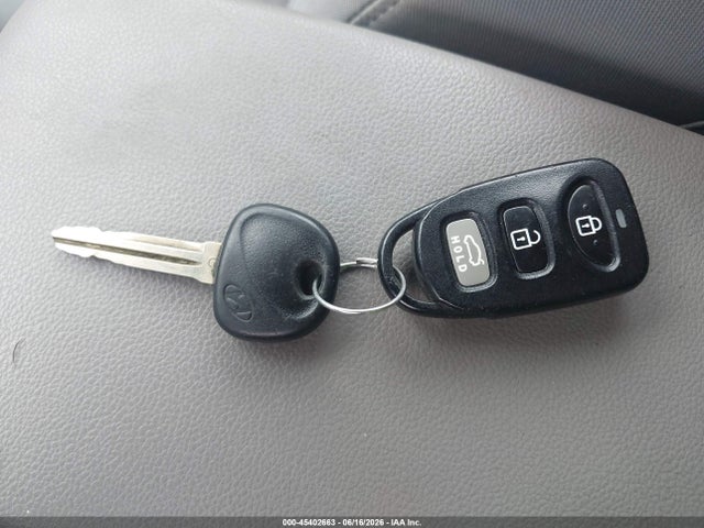 2017 Hyundai Elantra Se მანქანა იყიდება აუქციონზე, vin: 5NPD74LF6HH069455, აუქციონის ნომერი: 45402663