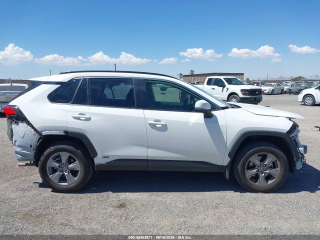 JTMMWRFV9RD269899 Toyota Rav4 Hybrid Le