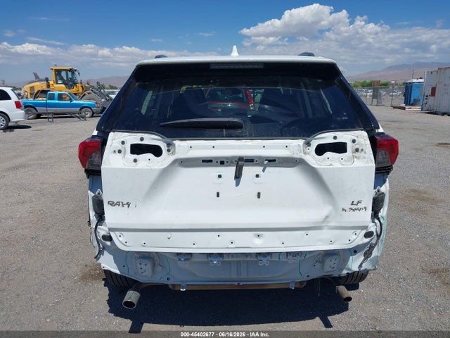 JTMMWRFV9RD269899 Toyota Rav4 Hybrid Le