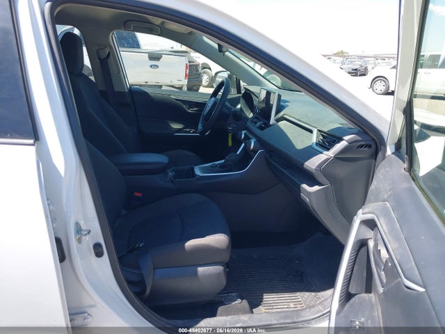JTMMWRFV9RD269899 Toyota Rav4 Hybrid Le