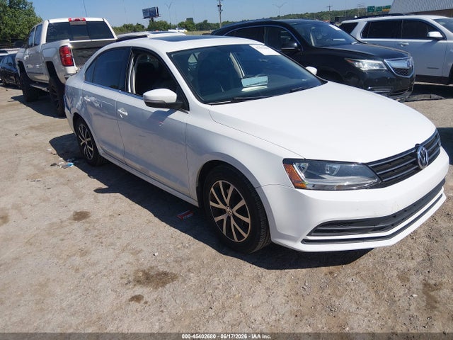 2017 Volkswagen Jetta 1.4t Se მანქანა იყიდება აუქციონზე, vin: 3VWDB7AJ1HM210074, აუქციონის ნომერი: 45402680