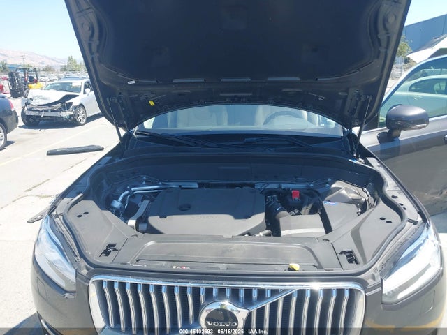 2023 Volvo Xc90 B6 Plus 7-seater მანქანა იყიდება აუქციონზე, vin: YV4062PN3P1903224, აუქციონის ნომერი: 45402693